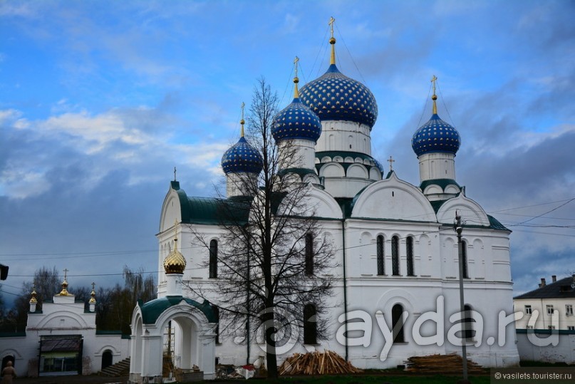Круиз-круиз по Волге вниз Круиз-круиз по Волге вниз