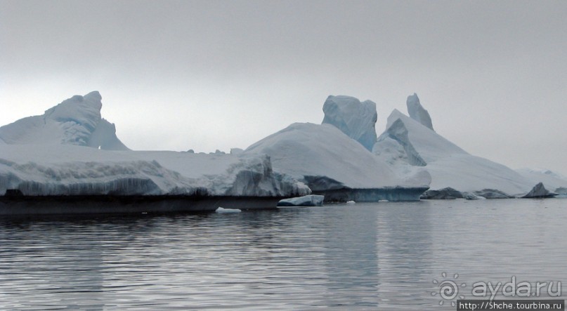 Здесь умирают айсберги — Waterboat Pt, Antarktic Peninsula Здесь умирают айсберги — Waterboat Pt, Antarktic Peninsula